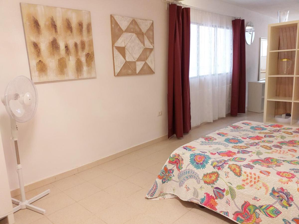 Apartamento Tristana Apartment Vecindario  Exterior photo